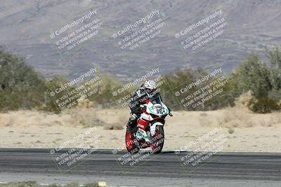 media/Dec-07-2025-CVMA (Sun) [[3e7d2de5dc]]/Race 8-Middleweight Shootout/